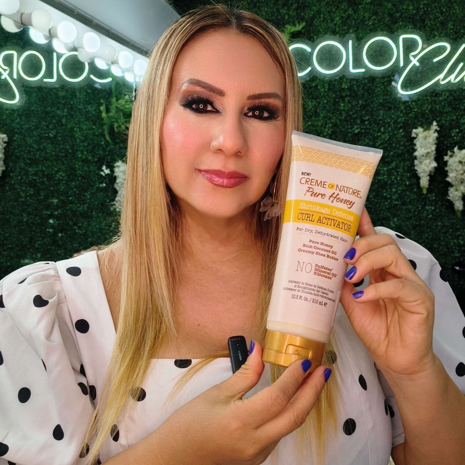 Activador de rizos Creme of Nature Pure Honey Shrinkage