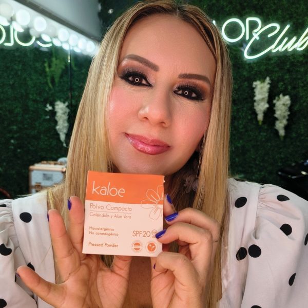 polvo compacto SPF 20 Kaloe