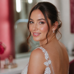 Maquillaje natural de novia Bucaramanga 2026: piel luminosa que aguanta el calor
