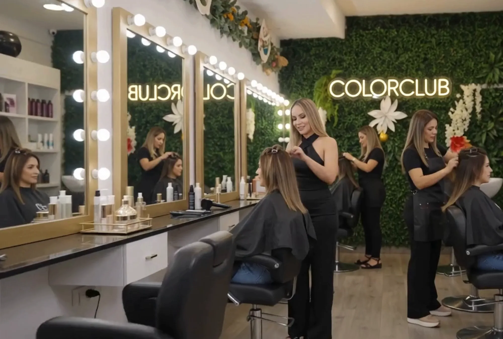 Estudio de maquillaje para novias Color Club en Bucaramanga